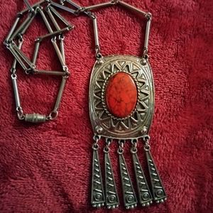 Western style necklace on a 15" chain in like new condition